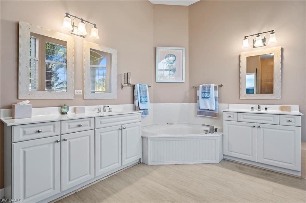 2724 SW 45th St, Cape Coral, FL 33914 Photo