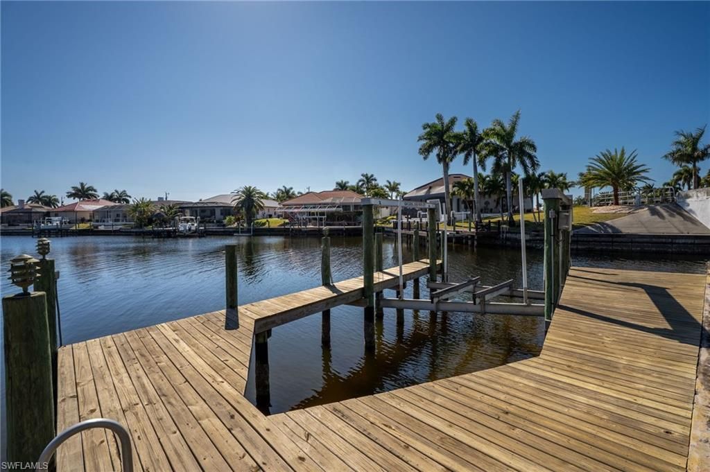 2724 SW 45th St, Cape Coral, FL 33914 Photo