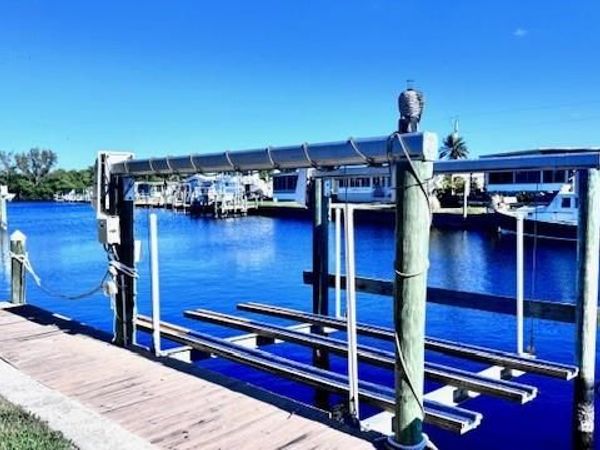 14669 Paul Revere LOOP , NORTH FORT MYERS, FL 33917