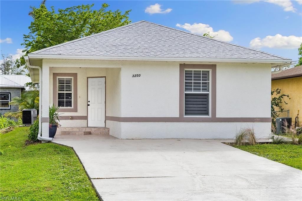 3250 Cottage Grove Ave, Naples, FL 34112 Photo
