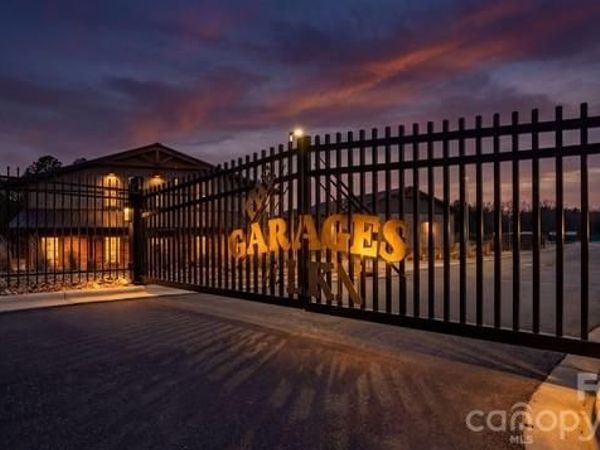 144 Mccrary Road, Unit 804/805, Mooresville, NC 28117