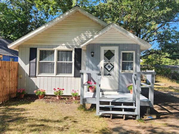1873 Valley Street, Muskegon, MI 49442