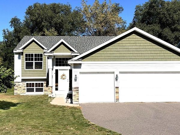 6208 39th Avenue N, Crystal, MN 55422