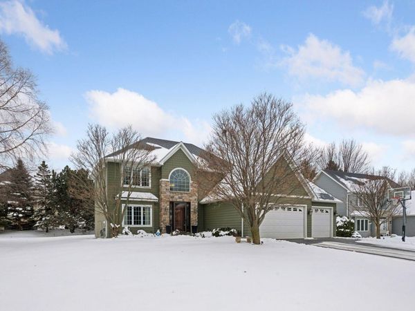801 Interlaken, Victoria, MN 55386