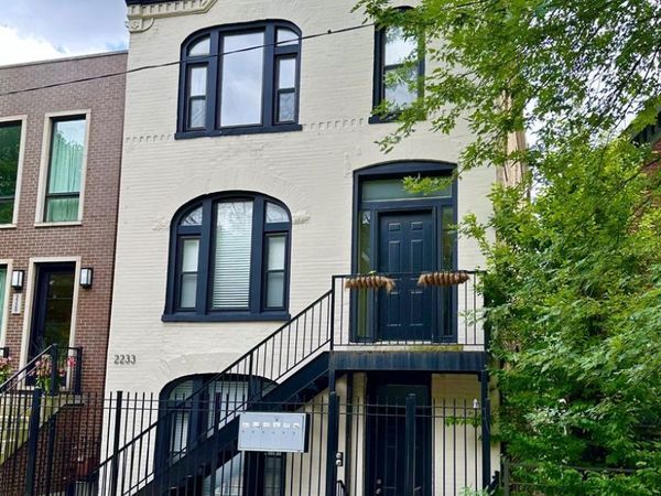 2233 W Shakespeare Avenue, Unit 2R, Chicago, IL 60647