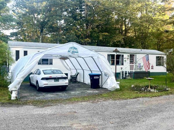42 French Hill Manor, Williston, VT 05495