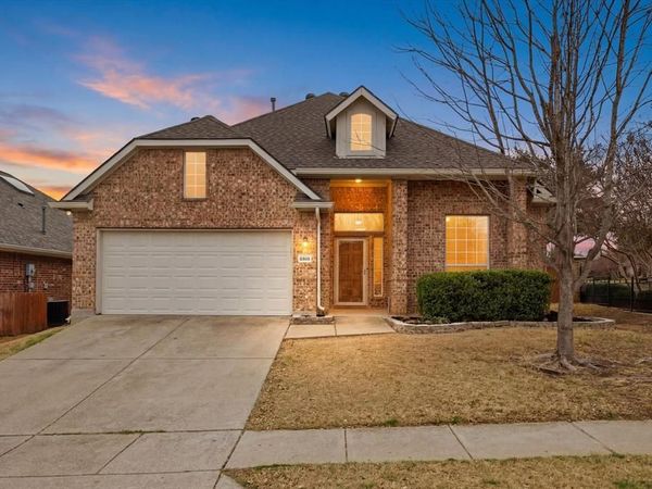 6306 Holly Crest Lane, Sachse, TX 75048