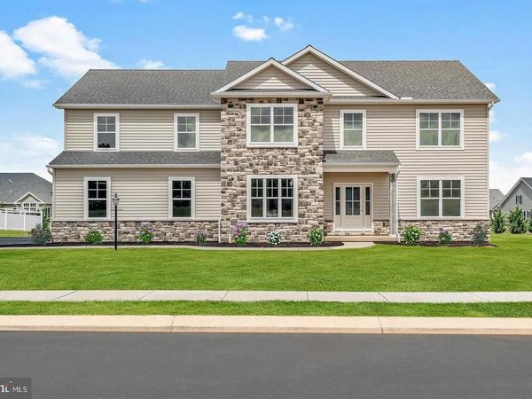 112 KENSINGTON PLACE , MECHANICSBURG, PA 17050