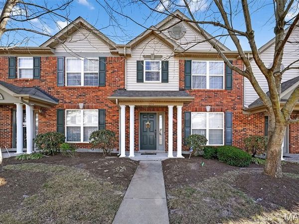 390 Montclair Tower Drive, St Charles, MO 63303