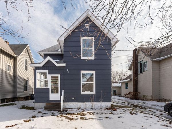 143 Bates Street, Jackson, MI 49202