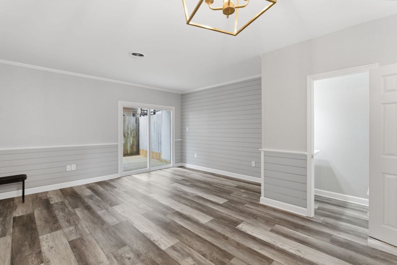 504 30th Ave. N Photo 6