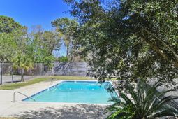 2030 Coldspring Drive photo 4