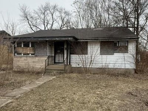 4240 E 12th Place , Gary, IN 46403