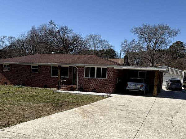 7803 Middle Valley Road, Hixson, TN 37343