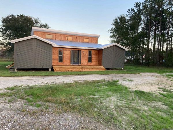 23950 Coats Rd, Springfield, LA 70462