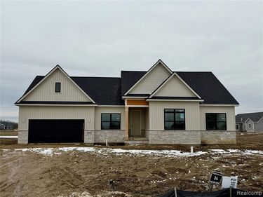 5381 Championship Drive, Fenton Twp, MI 48451