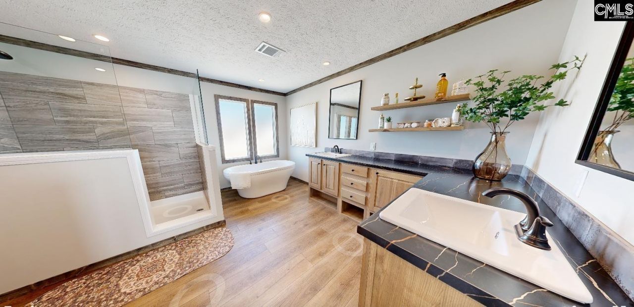 228 Providence Road  Photo 10