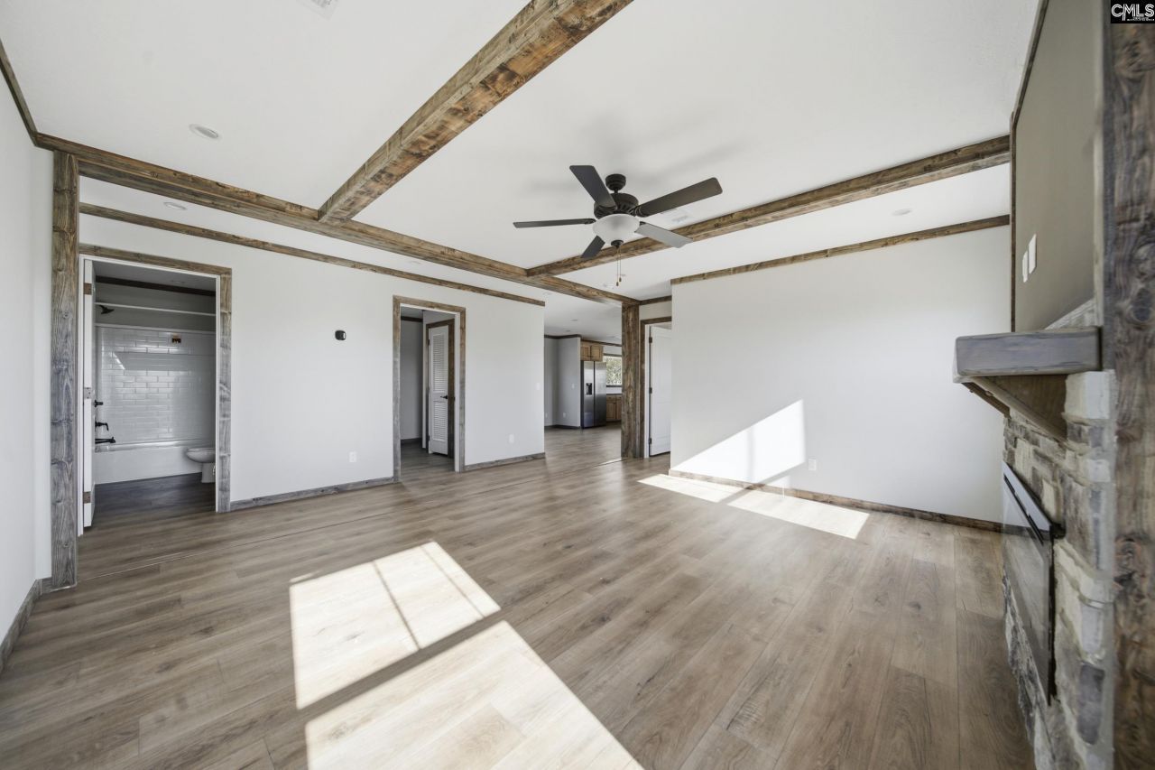 228 Providence Road  Photo 32