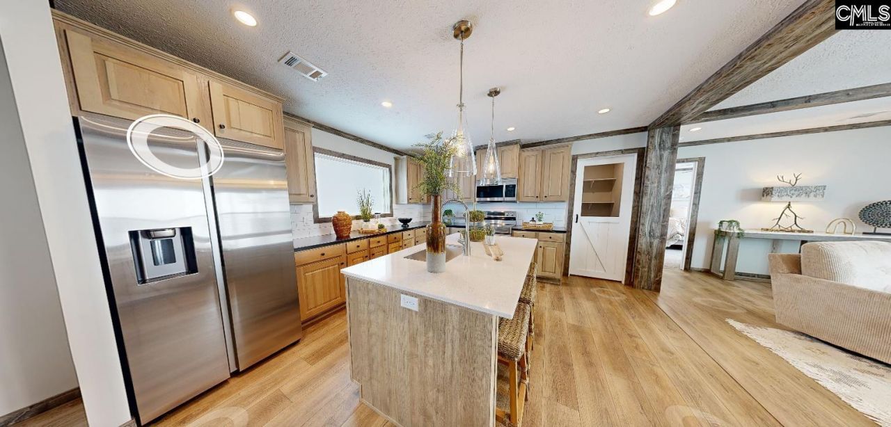 228 Providence Road  Photo 7