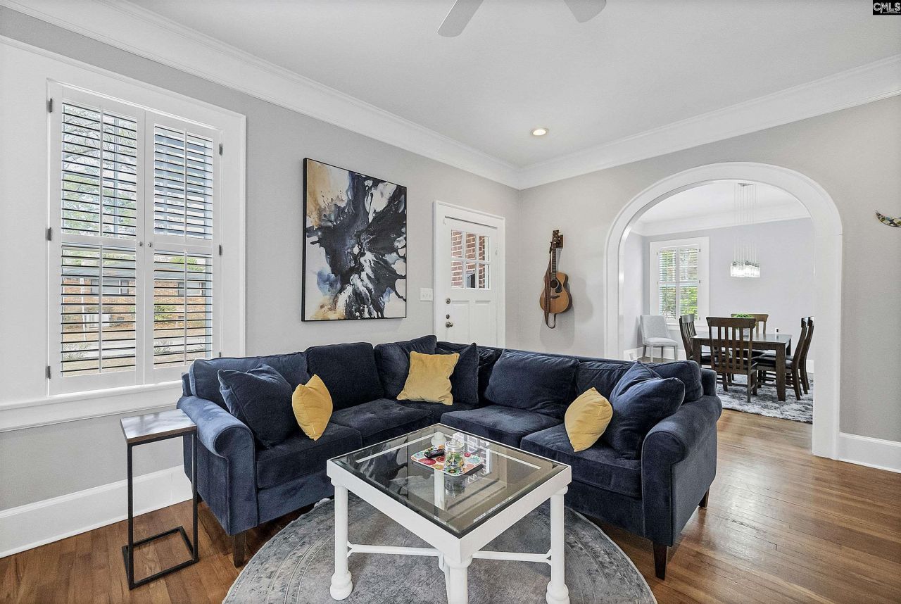 1312 Daly Street  Photo 10