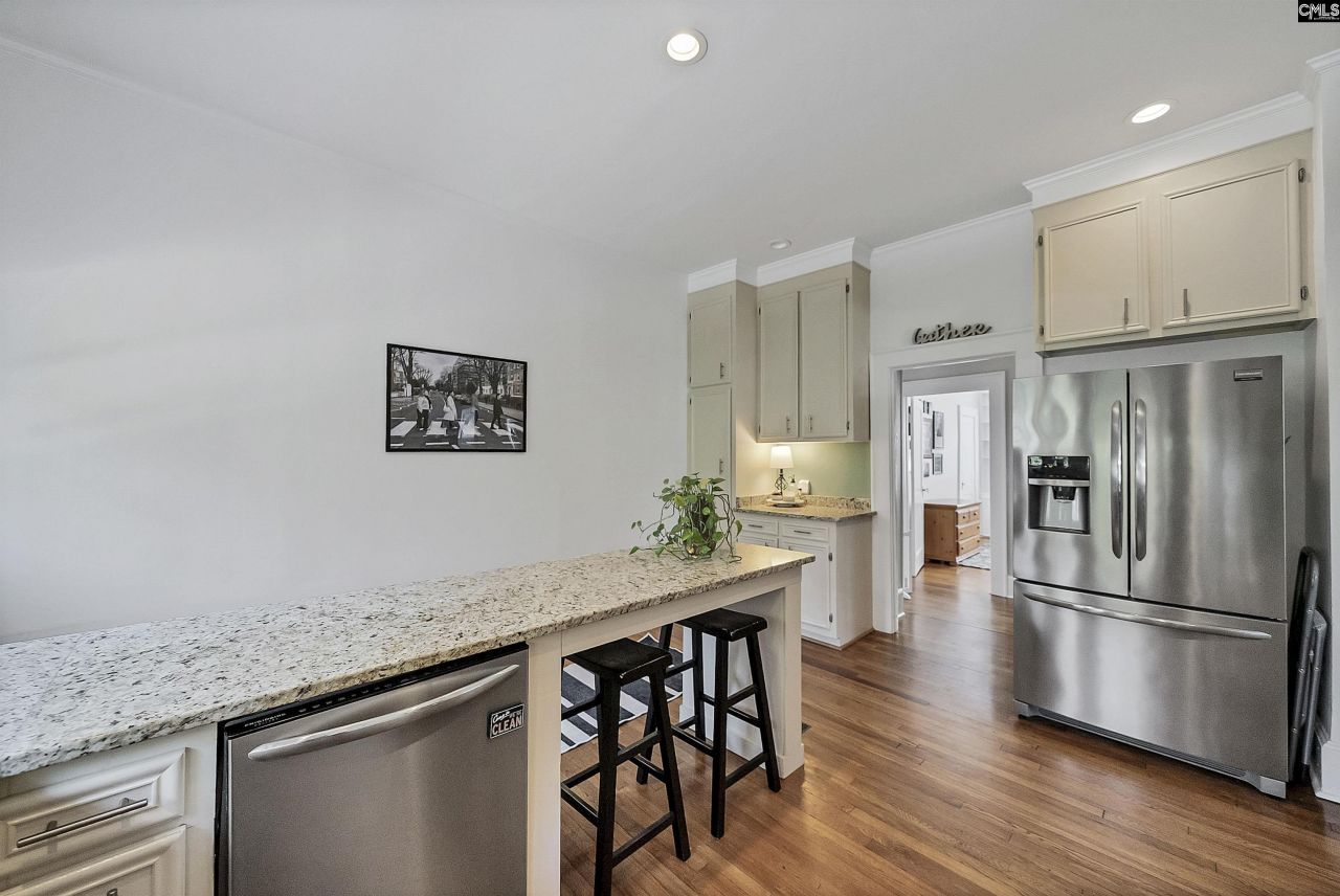 1312 Daly Street  Photo 20