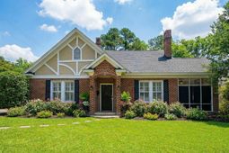 1312 Daly Street  photo 4