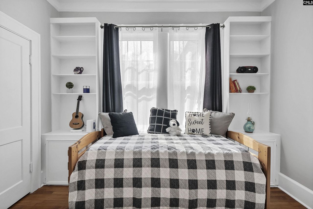 1312 Daly Street  Photo 37