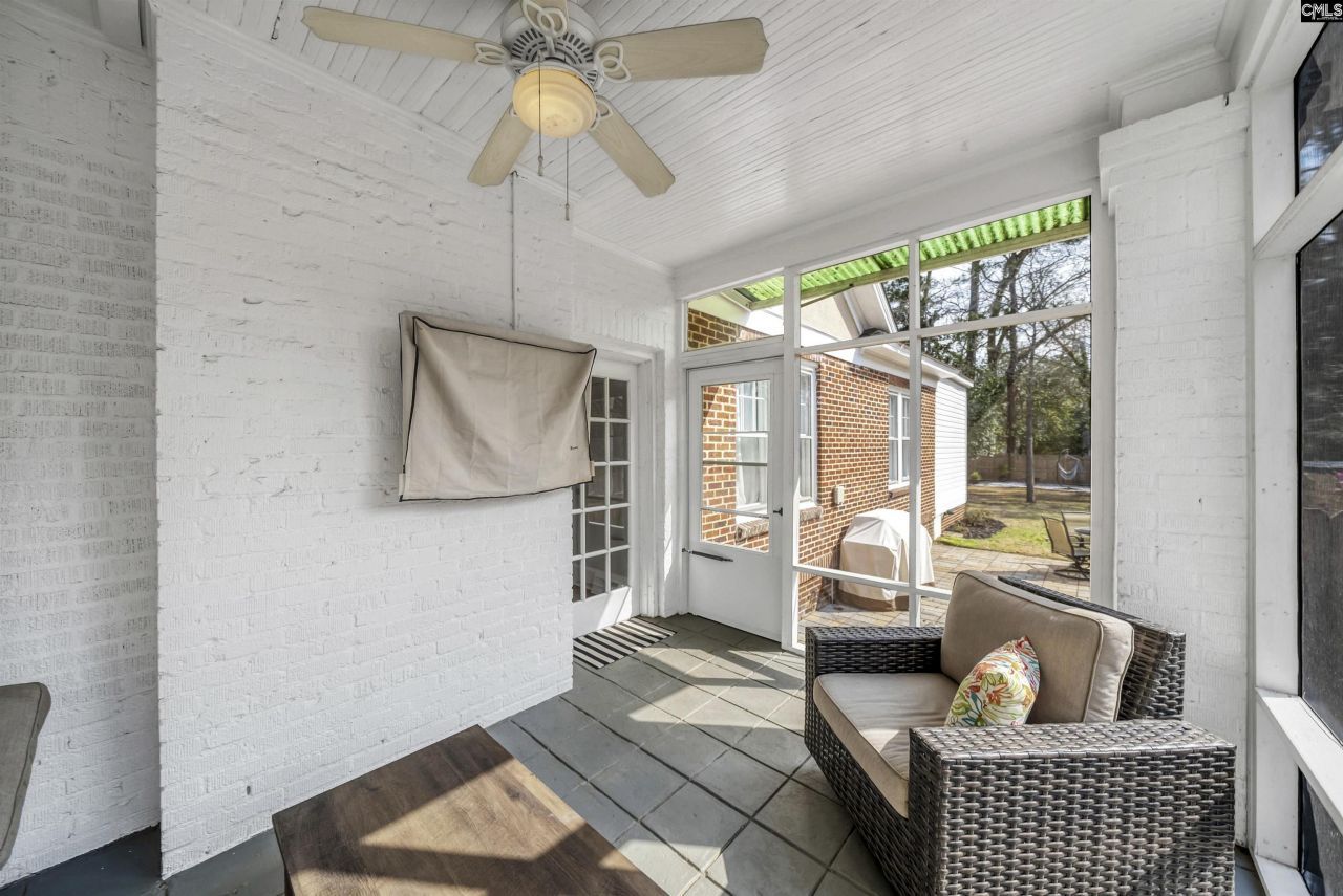 1312 Daly Street  Photo 42