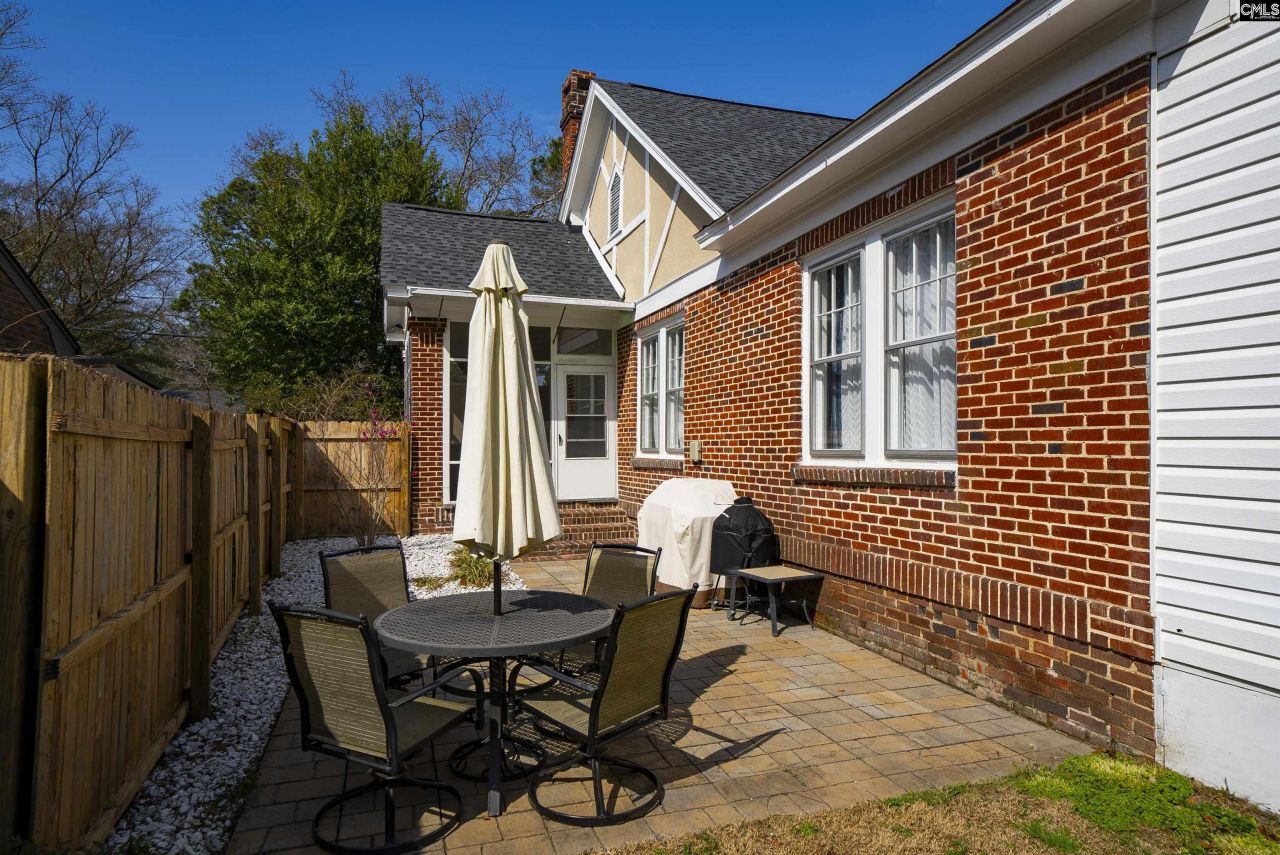 1312 Daly Street  Photo 45