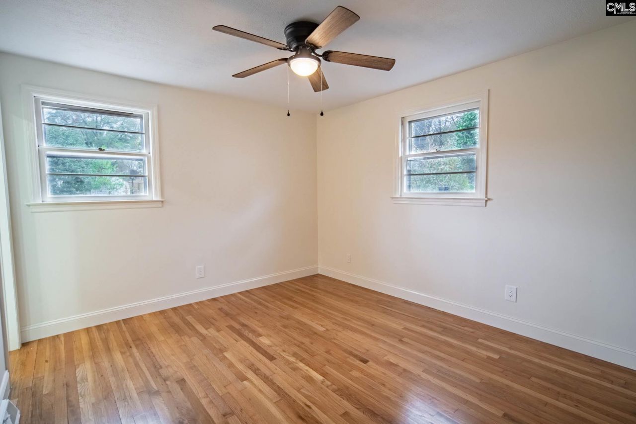 979 Airport Boulevard  Photo 15