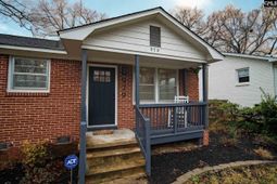 979 Airport Boulevard  photo 4