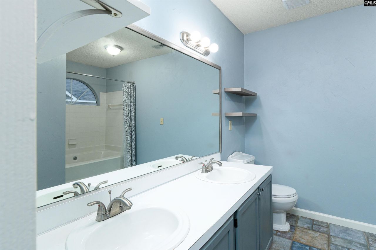 1309 Riverwalk Way Photo 19