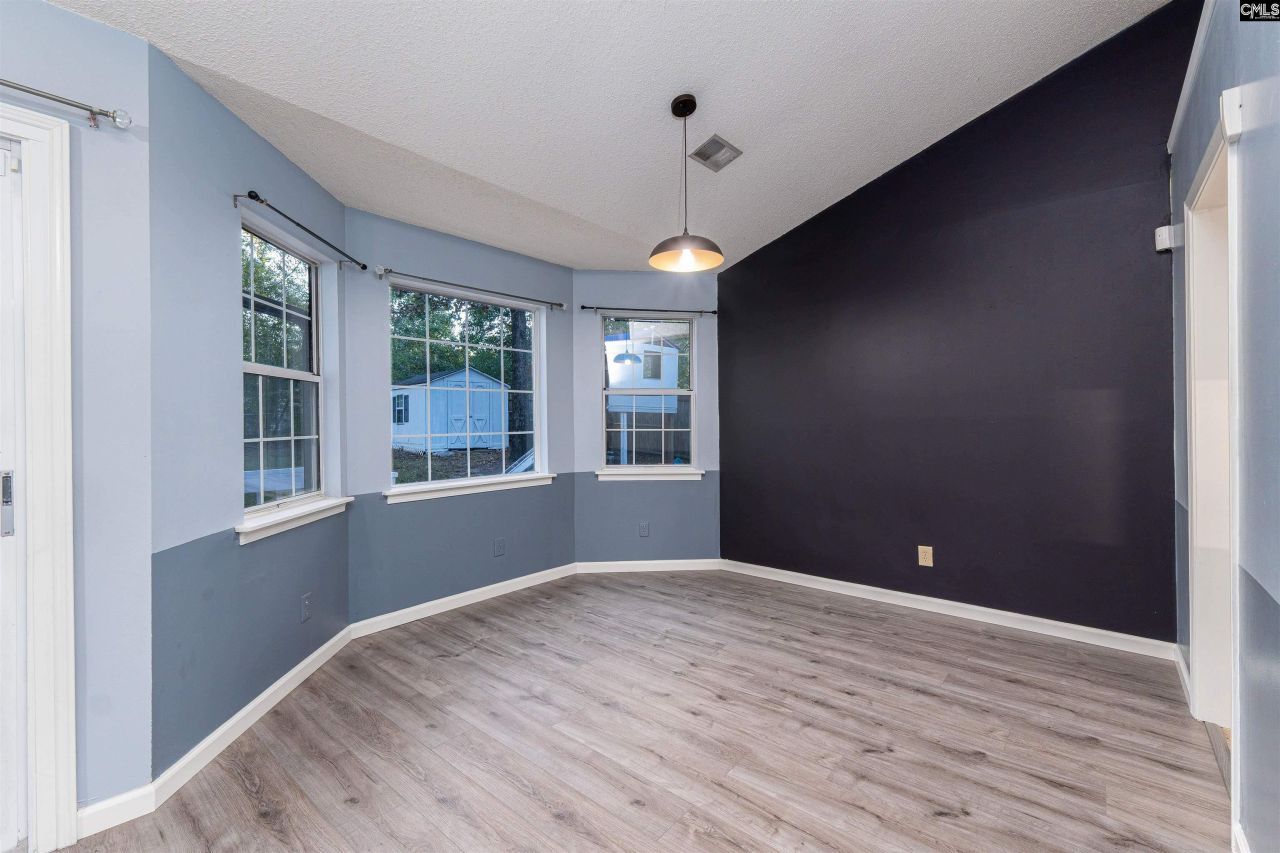 1309 Riverwalk Way Photo 7