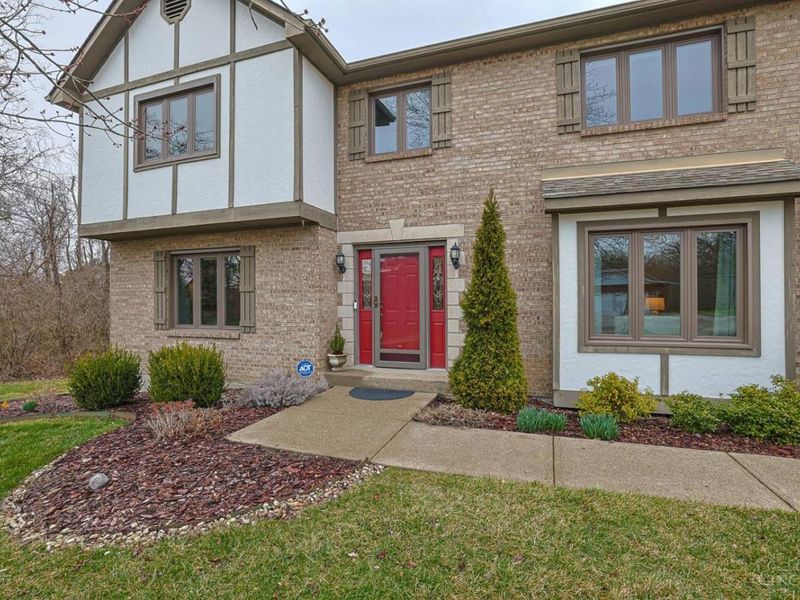 4324 Marcrest Drive, Cincinnati, OH 45211 Photo 3