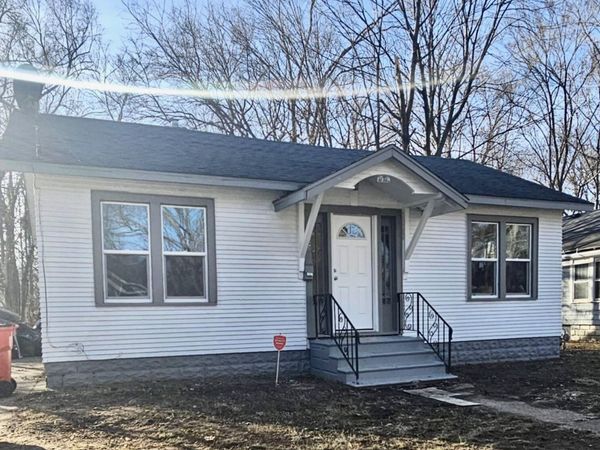 1156 Mc Alister Avenue, Benton Harbor, MI 49022