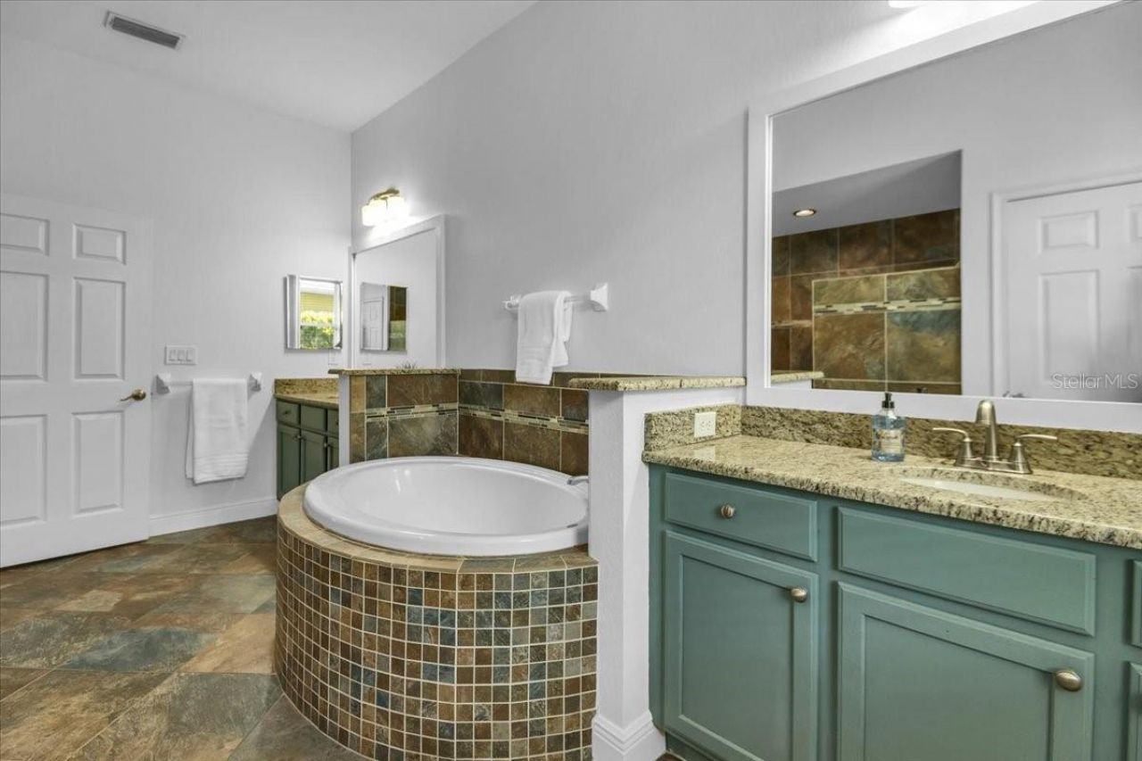 904 Riverscape Street, Bradenton, FL 34208 Photo