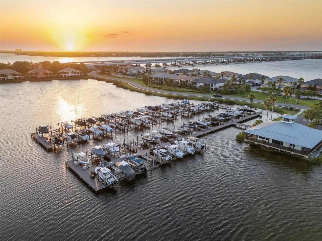 904 Riverscape Street, Bradenton, FL 34208 Photo