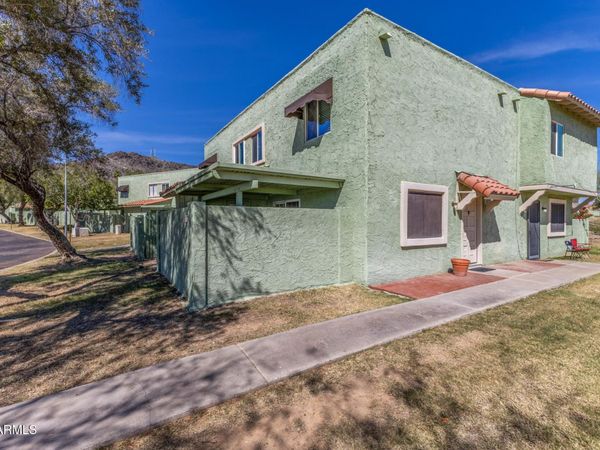 10207 N 8TH Street, Unit A, Phoenix, AZ 85020