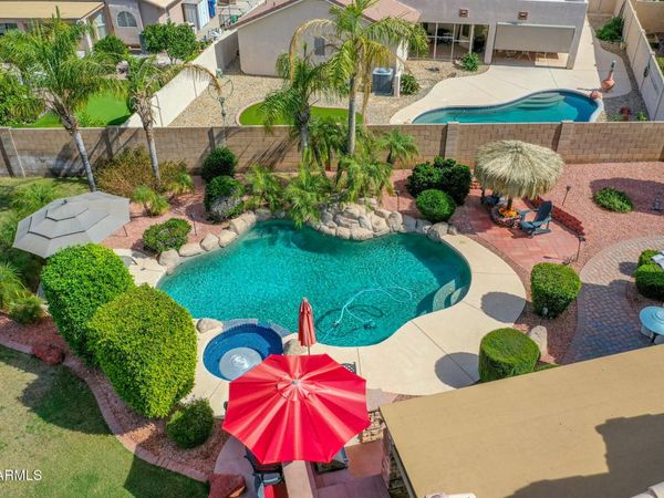 7846 W BEHREND Drive, Glendale, AZ 85308