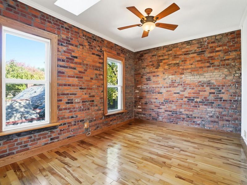 628 S Grant Avenue , Columbus, OH 43206 Photo 27