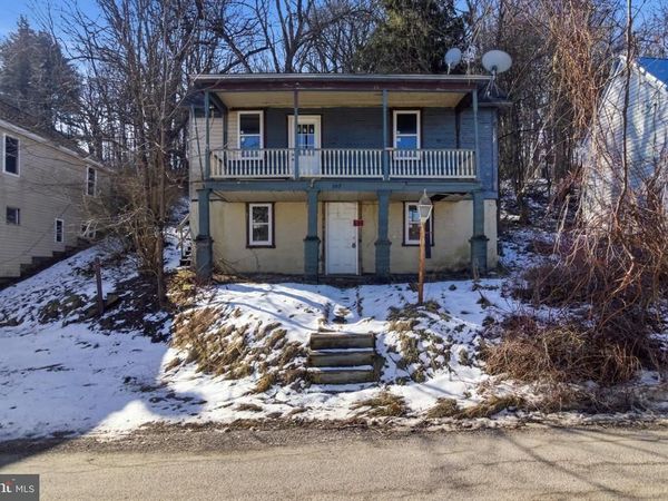 307 QUARRY AVENUE , DU BOIS, PA 15801