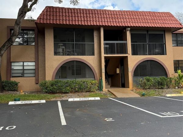 8601 NW 34th Place, Unit 102A, Fort Lauderdale, FL 33351