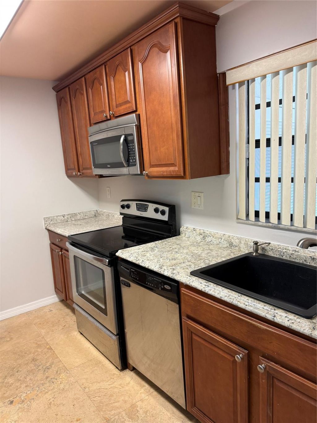 8601 NW 34th Place, Unit 102A, Fort Lauderdale, FL 33351 Photo