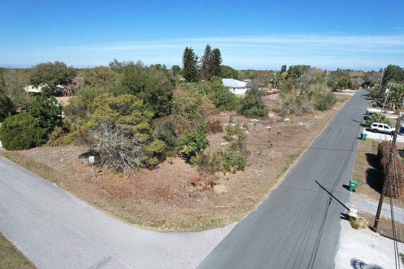 000 Victoria Drive, Micco, FL 32976 Photo