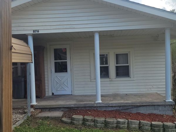 876 Dillon ST, Pulaski, VA 24301