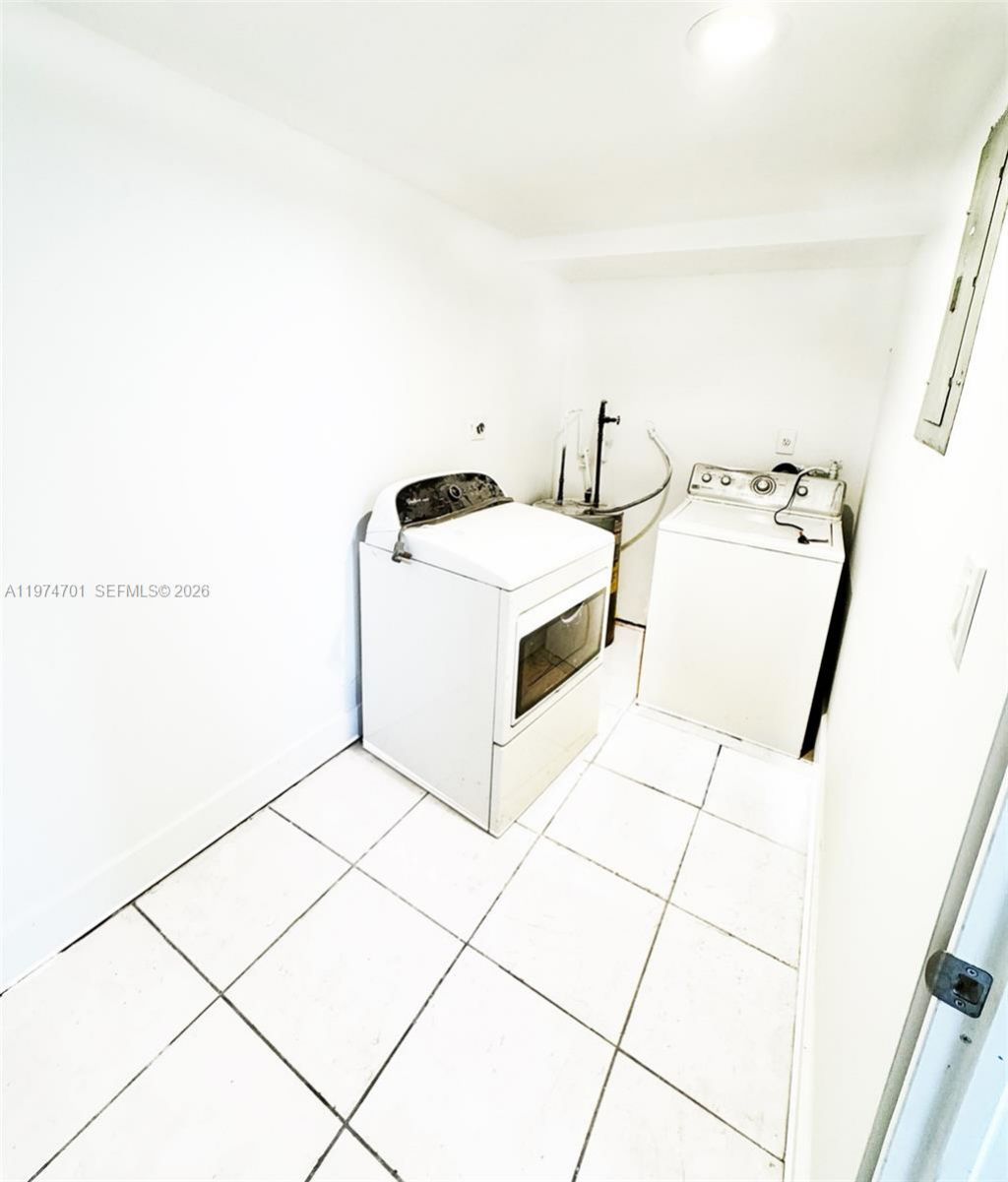 1746 NW 55th Ave, Unit 203, Lauderhill, FL 33313 Photo