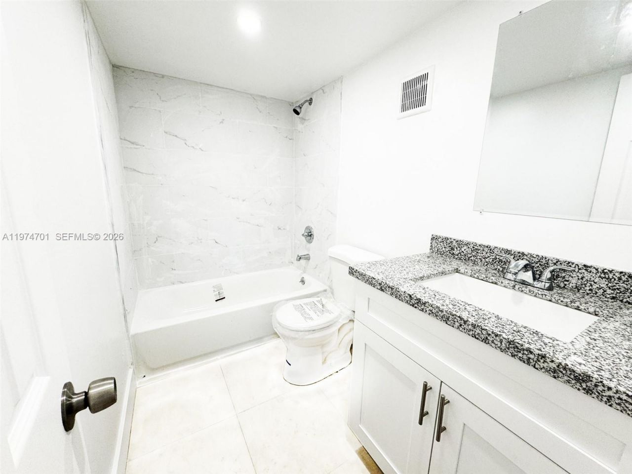 1746 NW 55th Ave, Unit 203, Lauderhill, FL 33313 Photo