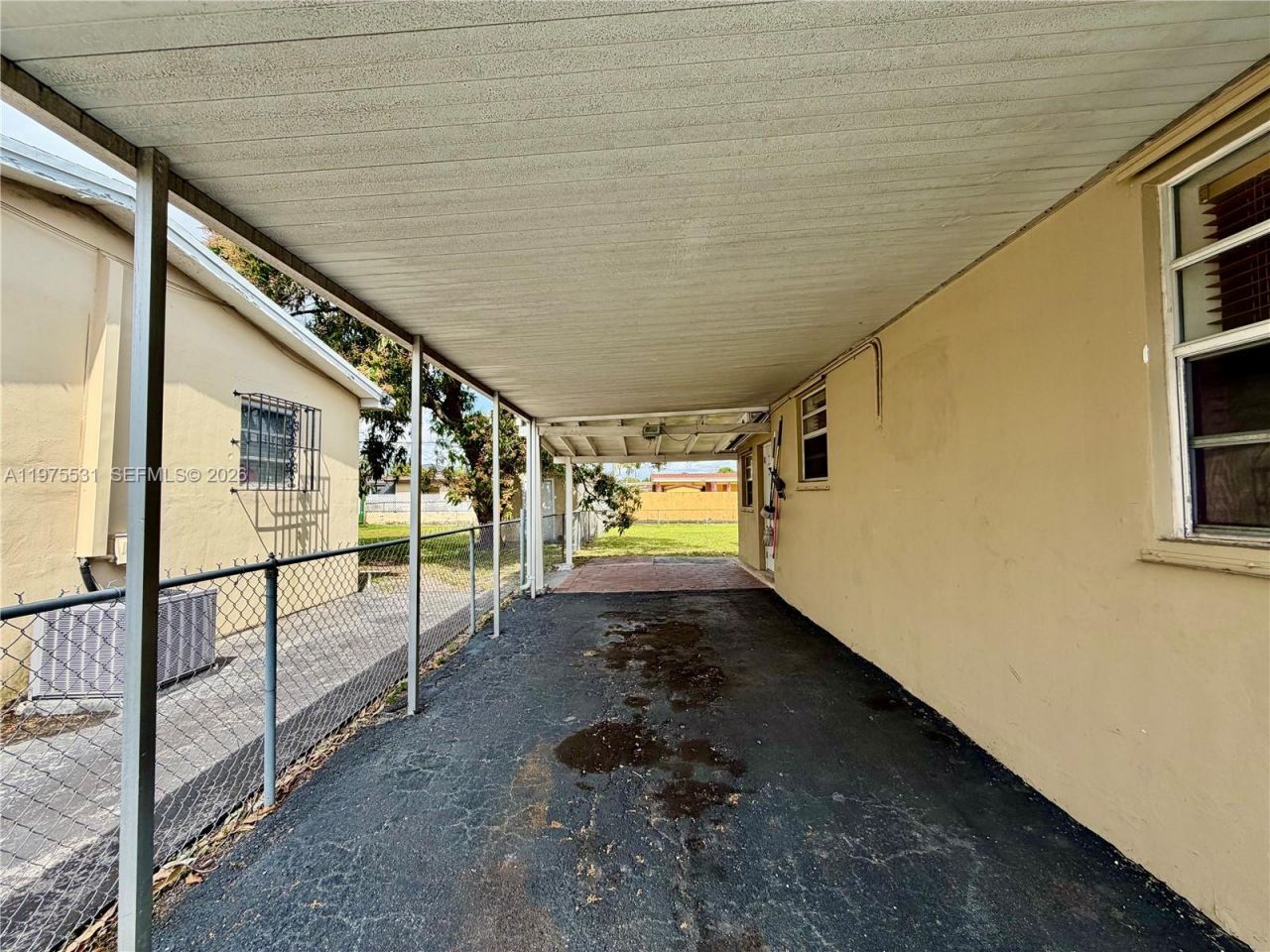 1351 W 34th St , Hialeah, FL 33012 Photo