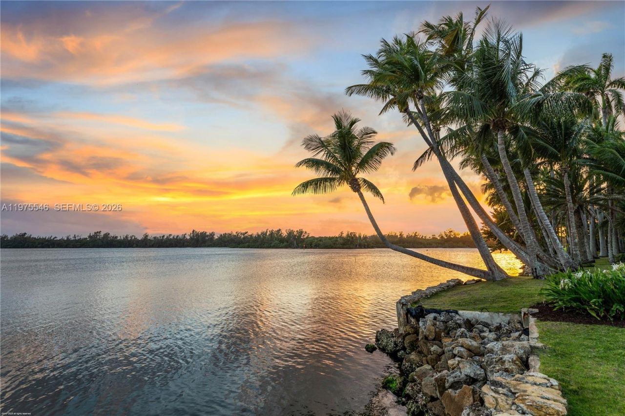 6 Riverview Rd , Jupiter Island, FL 33455 Photo