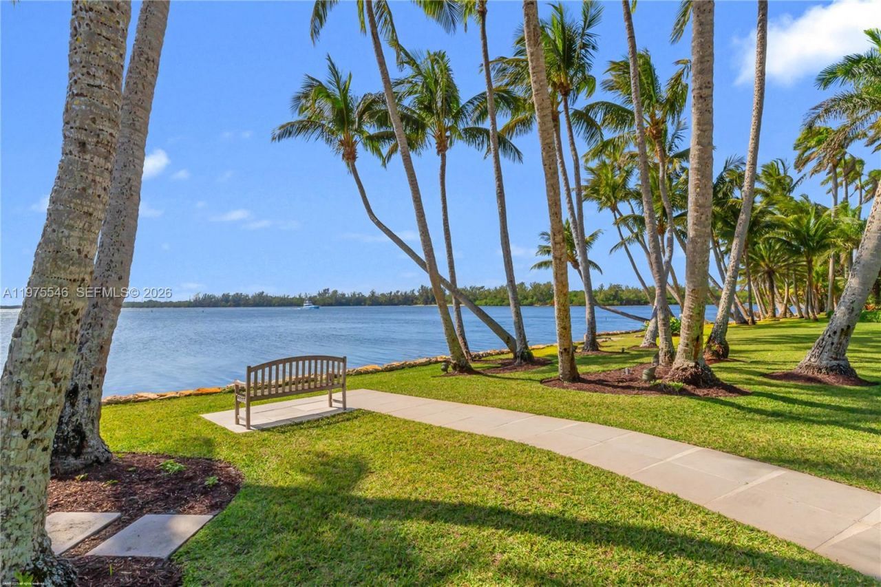 6 Riverview Rd , Jupiter Island, FL 33455 Photo